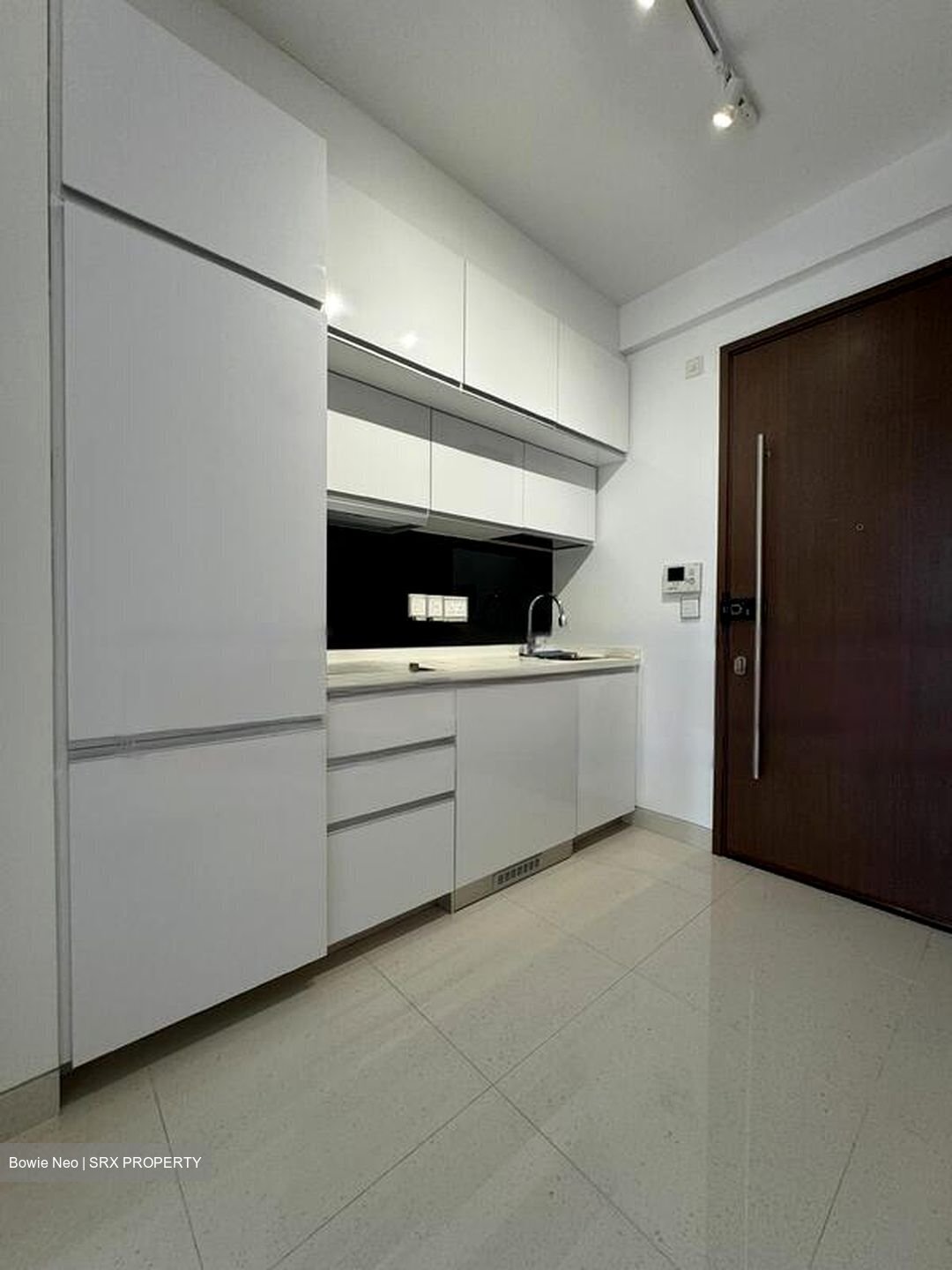 Centra Studios (D14), Apartment #457422301